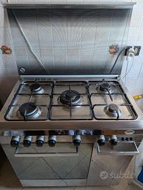 cucina a gas monoblocco (freestanding) con forno d