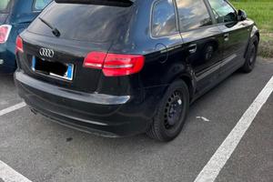 Audi a3 1.6 tdi dark Line S Line