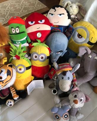 PUPAZZI PELUCHES NUOVI