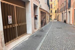Box/ Magazzino