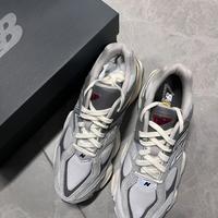 New Balance 9060 Rain Cloud Grey N.37