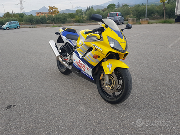 Honda CBR Limited Edition Replica Valentino Rossi