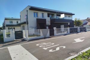 Nuovo appartamento quadrilocale indipendente in ce