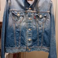 giubbotto di jeans