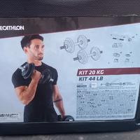 attrezzi per palestra..