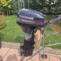 Motore fuoribordo evinrude