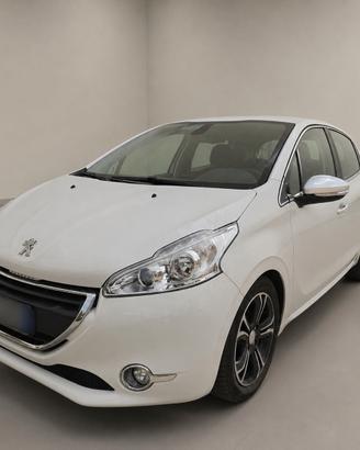 Peugeot 208 1.6 e-HDi 92 CV Stop&Start ETG6 5 port