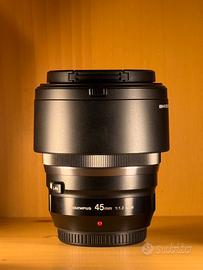 Olympus 45mm 1.2 Pro