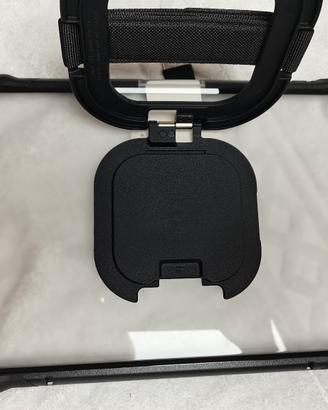 Custodia e vetro protettivo per tablet IPad 11"