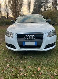 Audi A3 1.6 diesel (90 Cv 66 Kw) young edition