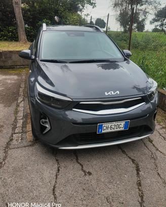 Kia stonic 1.2 80 CV 33.000 km 13.000€