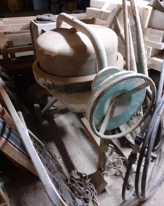 Impastatrice 180 litri elettrica 220v