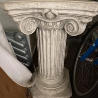 Colonne in agglomerato di pietra