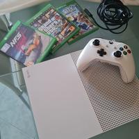 Xbox One S 500GB + 3 giochi + Controller + Cavi