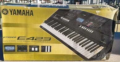 Yamaha PSR-E423 – Tastiera 61 tasti in ottime cond