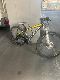bici mtb scott