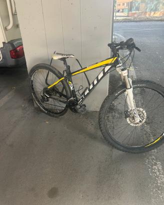 bici mtb scott