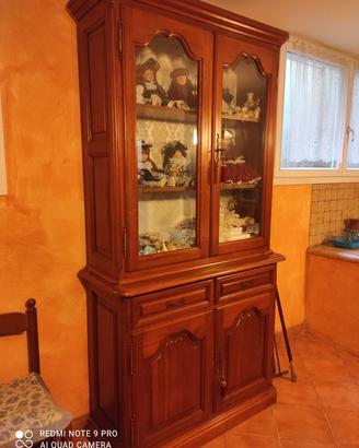 mobili in stile antico