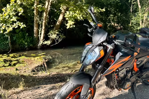 Duke 890R