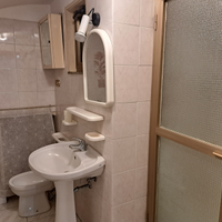 Monolocale indipendente con finestra