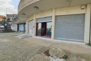 Locale commerciale / Negozio - Monteprandone