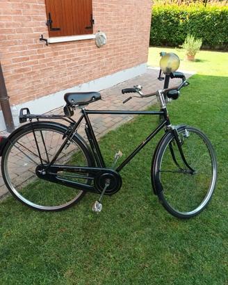 Iconica Bici Bianchi nera anni ’90 – PERFETTA!