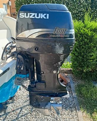 motore fuoribordo Suzuki df70 4 tempi 