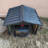 casetta per robot taglia erba