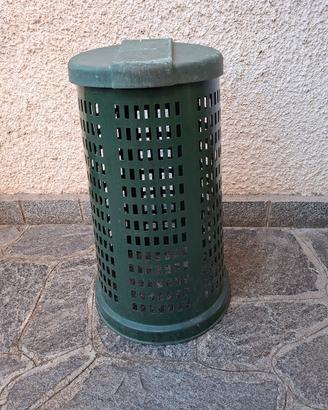 Bidone verde spazzatura / immondizia