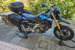 Aprilia Dorsoduro 750