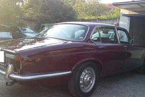 JAGUAR XJ 4.2 RESTAURATA INTERNI ED ESTERNI