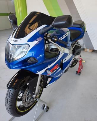 GXR 600