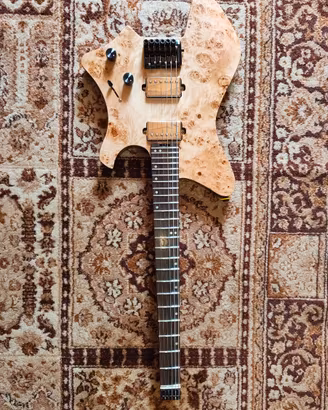 EART GW2 Headless Chitarra Elettrica Headless
