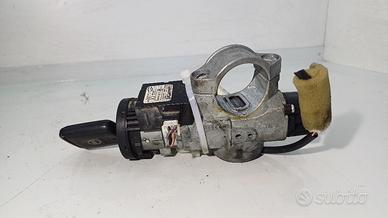 BLOCCASTERZO NISSAN Qashqai 1° Serie D8700JD02A M