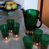 Caraffa e bicchieri vintage
