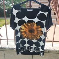 T shirt donna taglia M . Made in Italy 