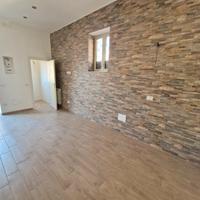 Capodichino- bilocale ristrutturato