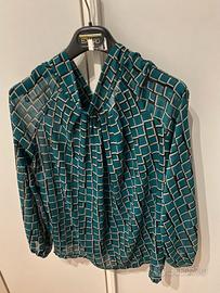 Blusa in tessuto morbido