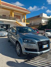 AUDI Q7 3.0 TDI V6 QUATTRO TIPTRONIC – 233 CV – UN