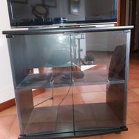 Carrello porta TV vintage. 