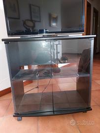 Carrello porta TV vintage. 