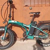 V3ndita bici elettrica verde militare