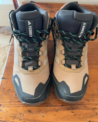 Scarpe trekking Adidas Terrex gore-tex 39 e 1/3