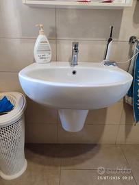 Lavabo semicolonna