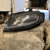 Faro anteriore sinistro Audi A4 b8 2007-2012