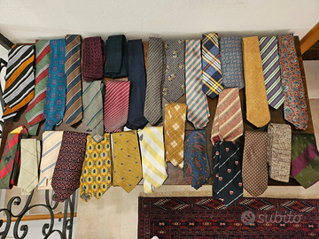 Collezione di cravatte anni 60 70