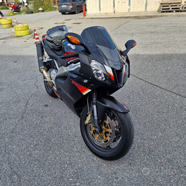 Aprilia RSV 1000