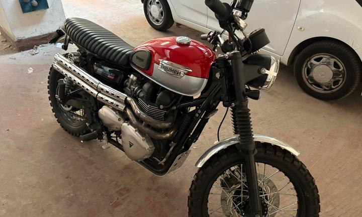 Triumph Scrambler 900