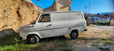 Furgone Ford Transit del 1982