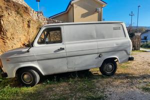 Furgone Ford Transit del 1982